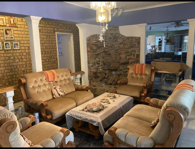 5 BEDROOM HOUSE FOR SALE IN CASHAN